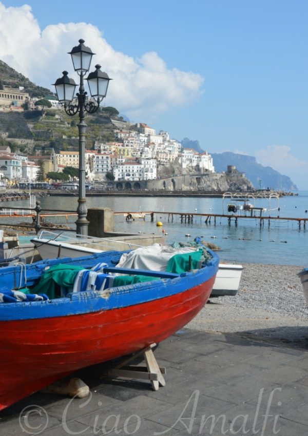 Amalfi Winter Blues (and Reds)