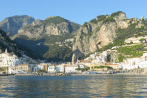 amalfi-sea-harbor